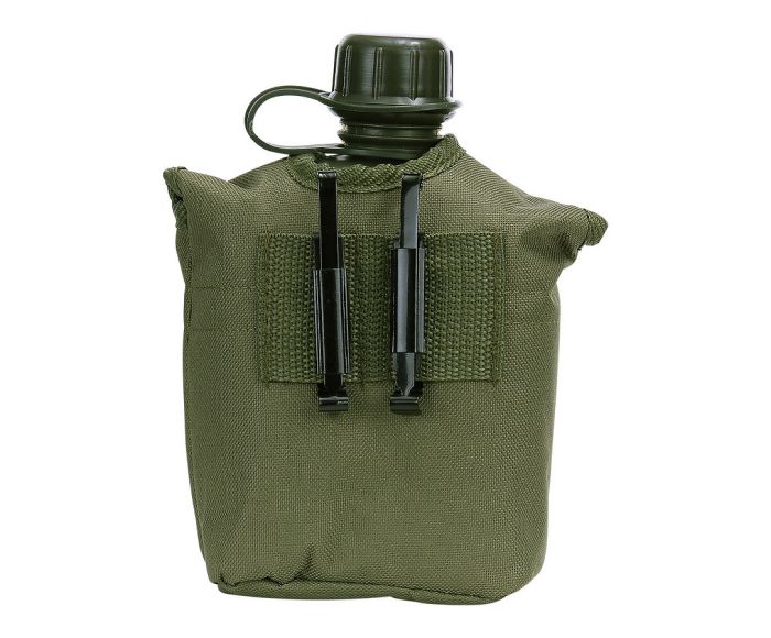 Bouteille de terrain verte main product photo