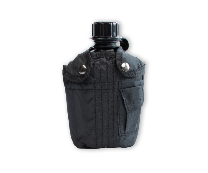 Bouteille de terrain noire main product photo